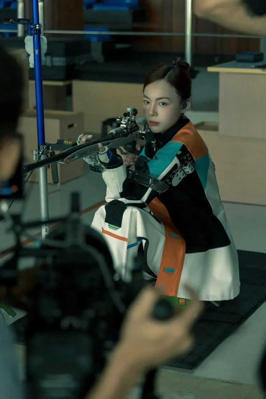 Nữ xạ thủ Việt Nam gây sốt SEA Games 33: Vừa “bắn” HCV, vừa ghi điểm bởi nhan sắc 5 Phí Thanh Thảo: “Hot girl” bắn súng